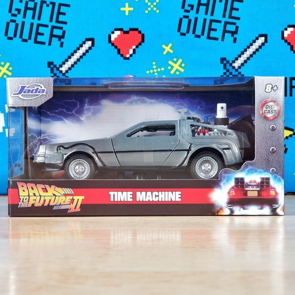 Jada Toys Back To The Future Part 2 TIME MACHINE Delorean 1:32 Diecast Car - Picture 1 of 11